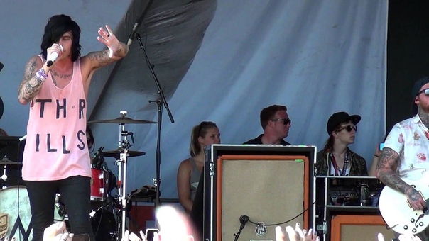 Sleeping With Sirens Roger Rabbit Live at Warped Tour Chicago