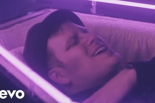 Fall Out Boy - Church