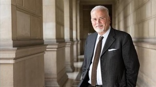 Crise politique de la 5me Rpublique, lections US et conflit russo-otanien..