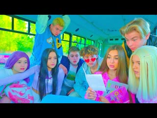 ХЕЙТЕР ЧЕРЛИДЕРШ BUNNY!!! ДИАНА И ДЕВОЧКИ ПРОВОДЯТ СВОЁ РАССЛЕДОВАНИЕ В ШКОЛЕ ЧЕРЛИДЕРШ!!!