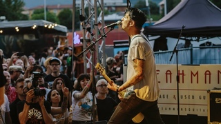 DEECRACKS / Live at Punk Rock Raduno 6 [FULL SET]