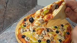 You will not buy Pizza again after this video| Homemade pizza like in a pizzeria! delicious