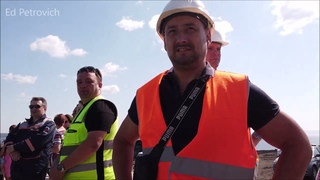 Мост в Самарской обл..Запуск моста ,сельчане и мостостроители на празднике.