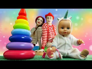 Кукла Беби Бон в видео для детей - Собираем пирамидку с Baby Born!  Игры для девочек онлайн.