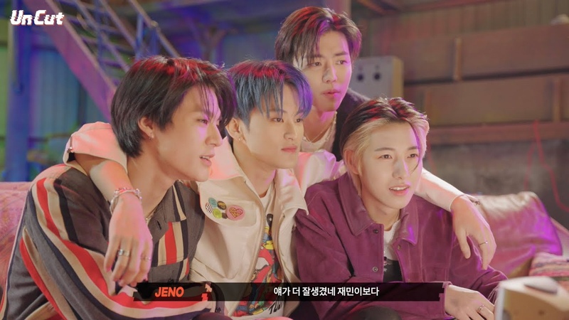 Un Cut Take, 2 고래 ( Dive Into You) + Rainbow (책갈피) + Diggity Track Video Behind the