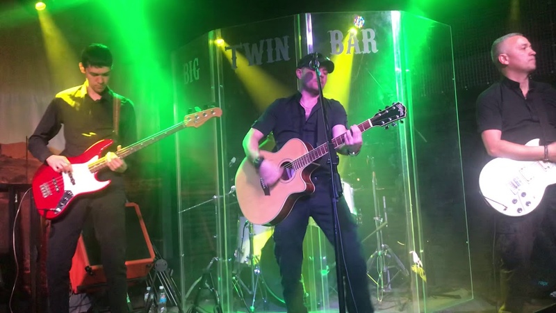 Группа марш видео. Группа марш видео. Стук кавер. Группа марш солист. Группа марш.