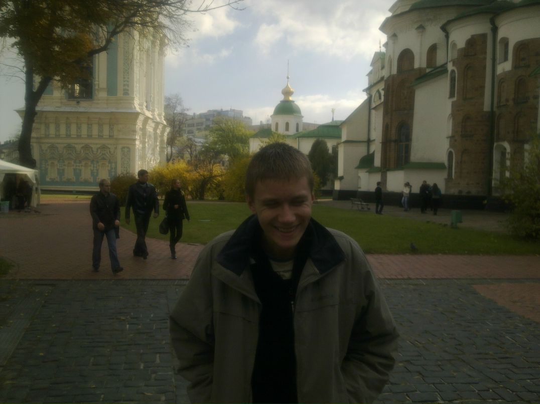 Евгений Колобков очень люблю свою тётю подругу и сестру Иру!!! | Донецк