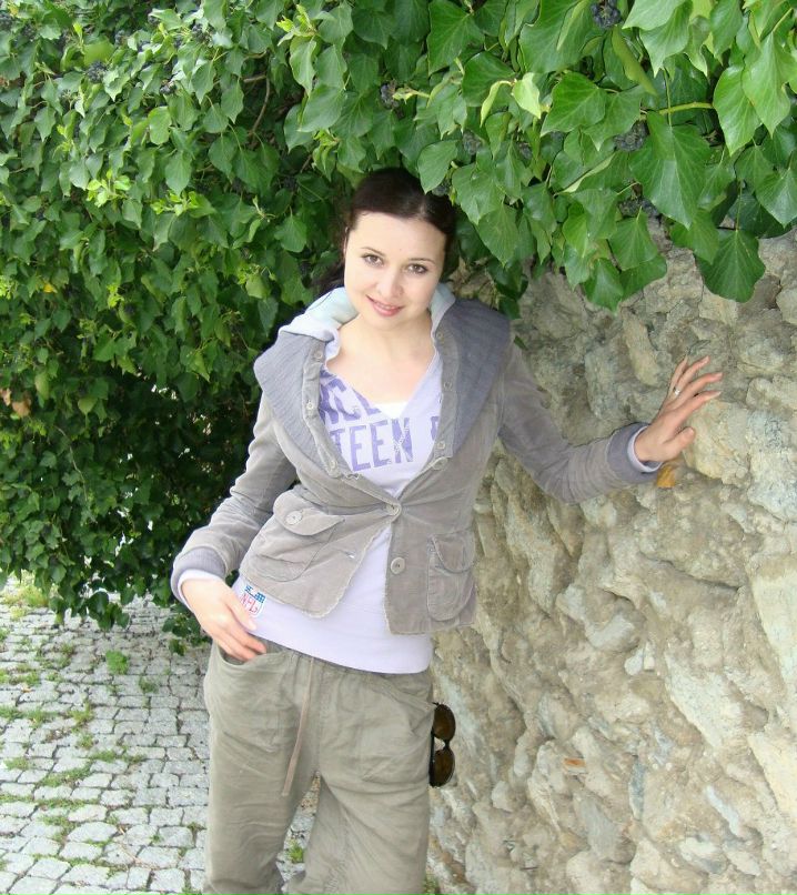 Вероника Королева Караарслан | İstanbul