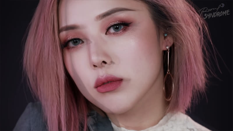 2017 09 08 Pink Gold Glittery Make up ( With subs) 핑크 골드 글리터리