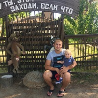 Александр Захаров