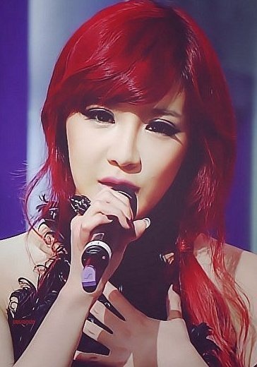 №2, Park Bom, 41 год, Seoul, Южная Корея №2, Park Bom, 41 год, Seoul, Южная Корея