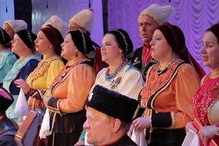 Лирическая казачья песня  “Сонце низэнько“