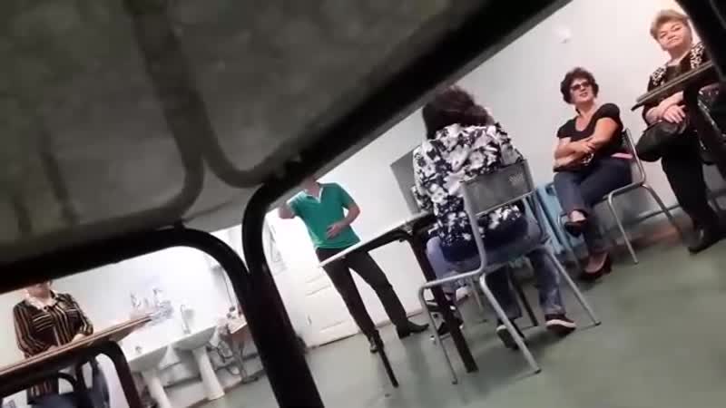 Путинцы заставляют