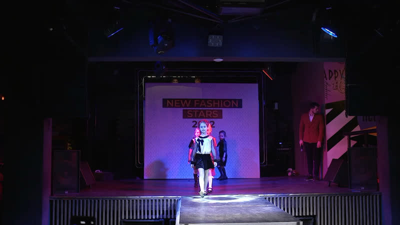 Показ 2022 NEW FASHION