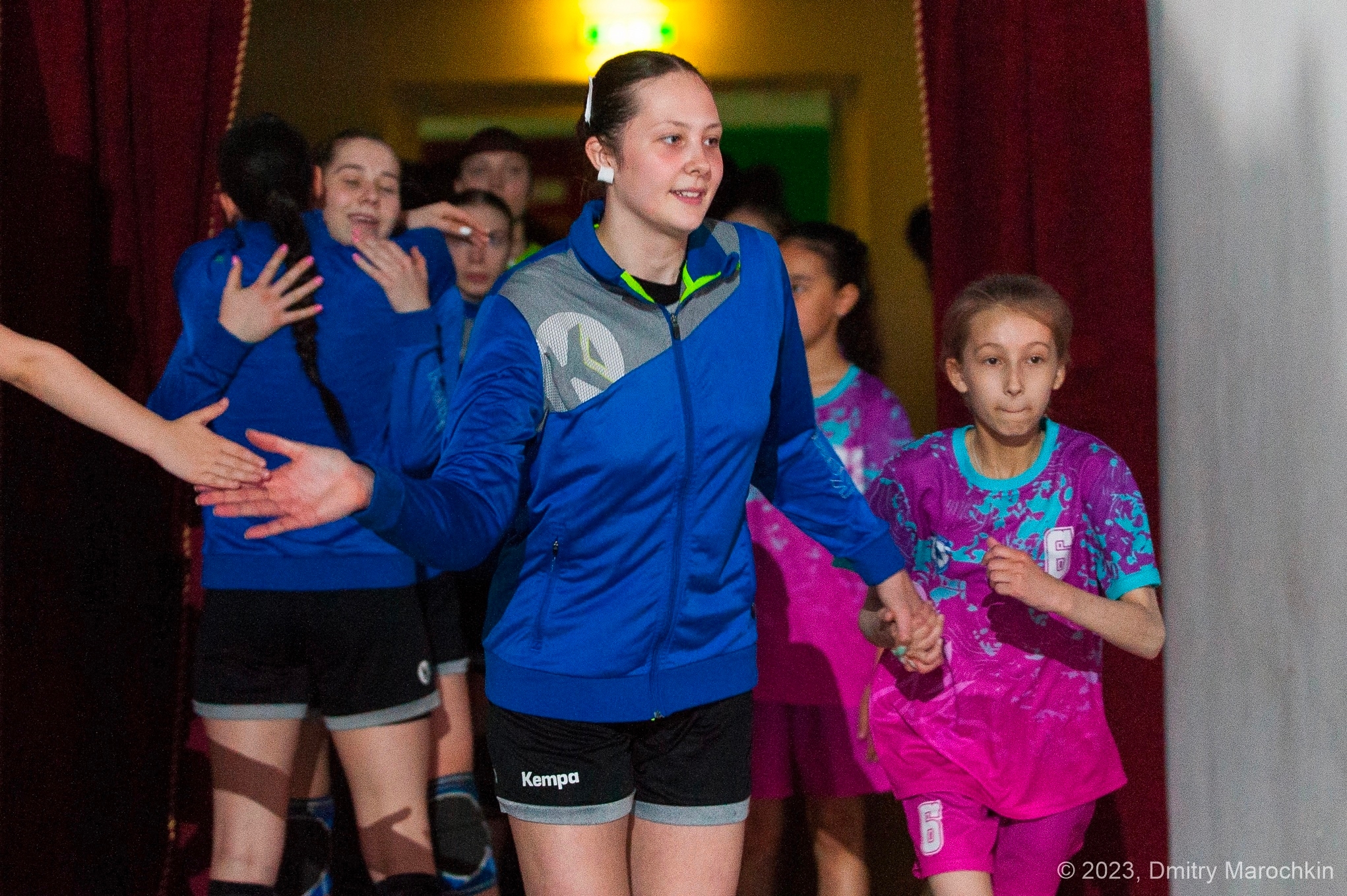 Движение вверх. Баева, Казьменко и Семина в компании скандинавок, Новой Нягу и наследницы Ержабковой, изображение №1