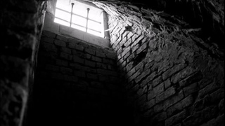 Chant cosaque - В темнице несносной